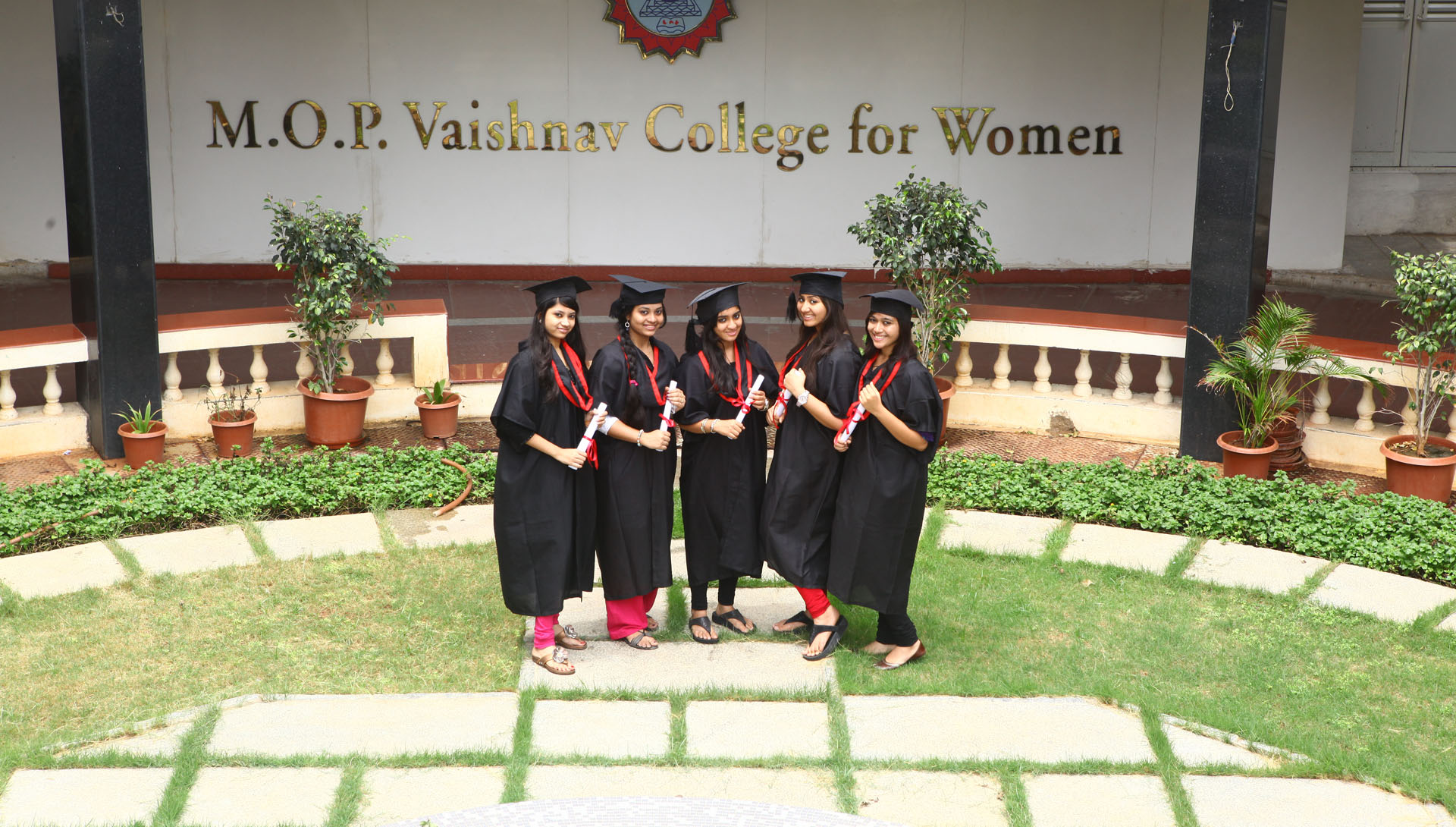 M.O.P. Vaishnav College (@mopvcfw) • Instagram photos and videos